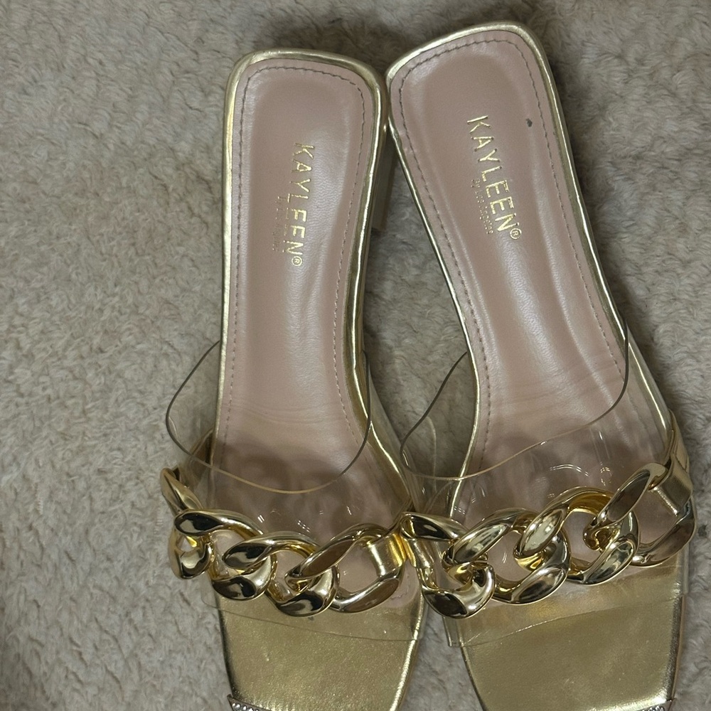 KAYLEEN By Los Angeles Gold Chain Heels